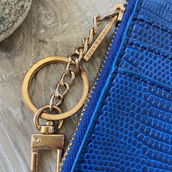 Love & Lore Mini Wallet π - Picture 4 of 5